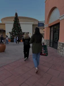 Christmas shoppin at the outlets at tejon near the tree